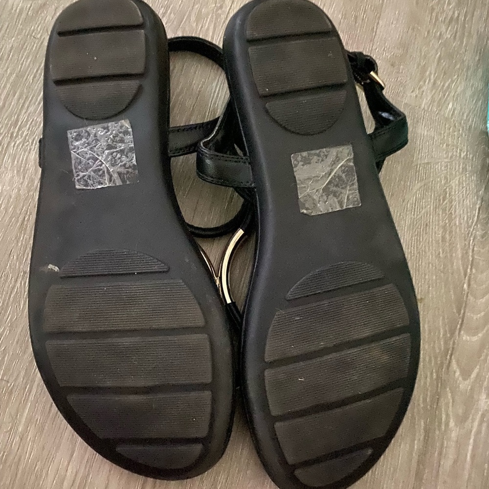 Sandals - Picture 2 of 2